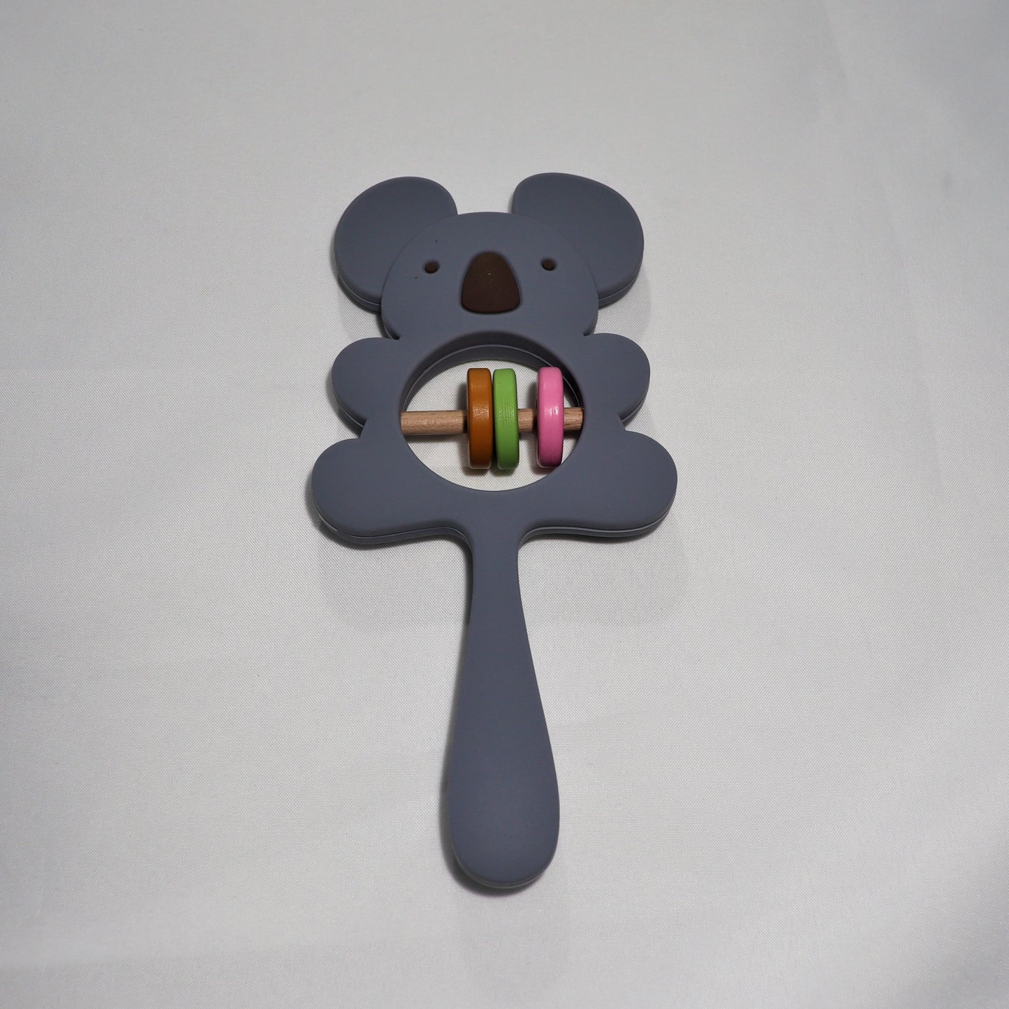 Mordedor Koala em Silicone Cinza.